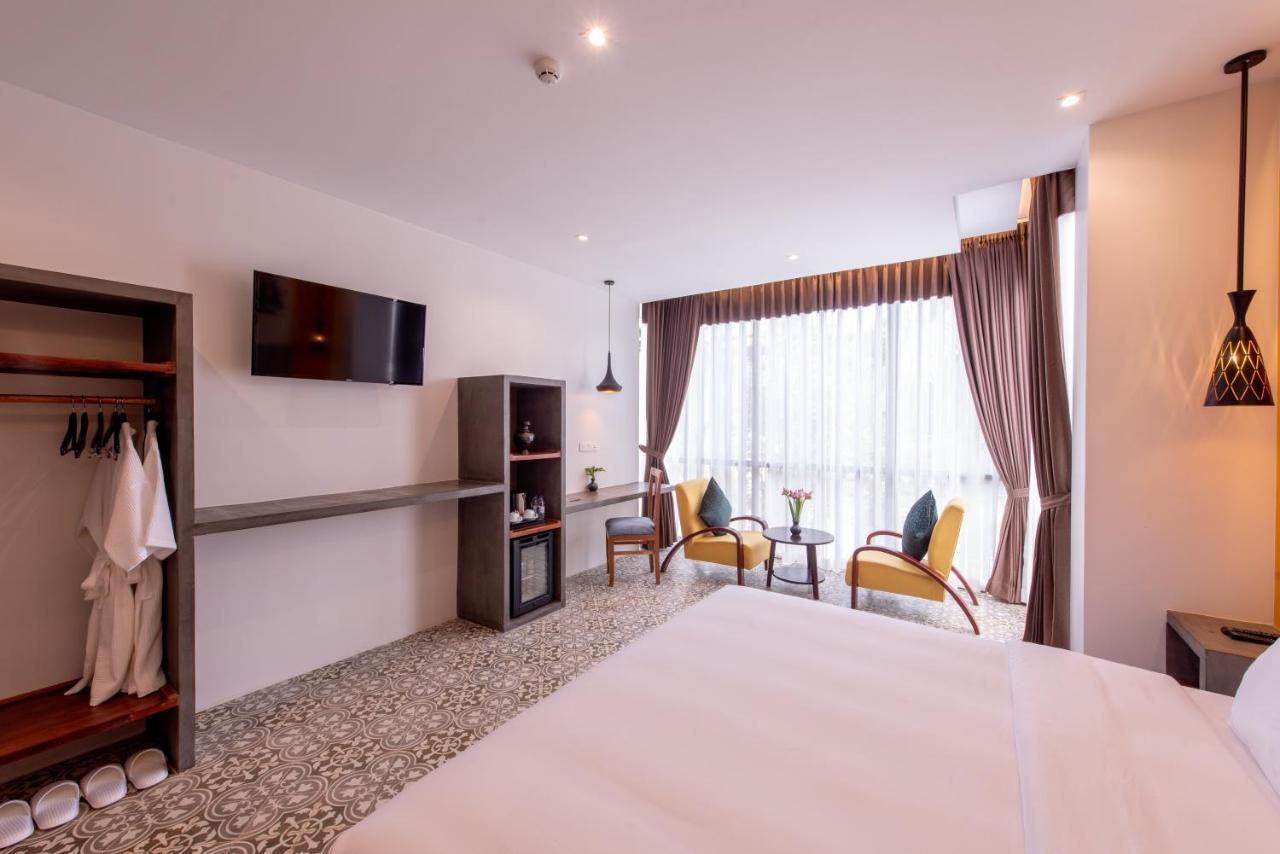 เสียมเรียบ พาเลซ โฮเทล แอนด์ สปา Hotel เสียมราฐ ภายนอก รูปภาพ