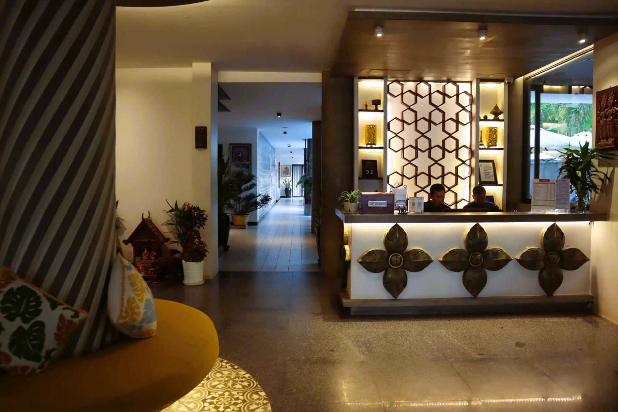 เสียมเรียบ พาเลซ โฮเทล แอนด์ สปา Hotel เสียมราฐ ภายนอก รูปภาพ